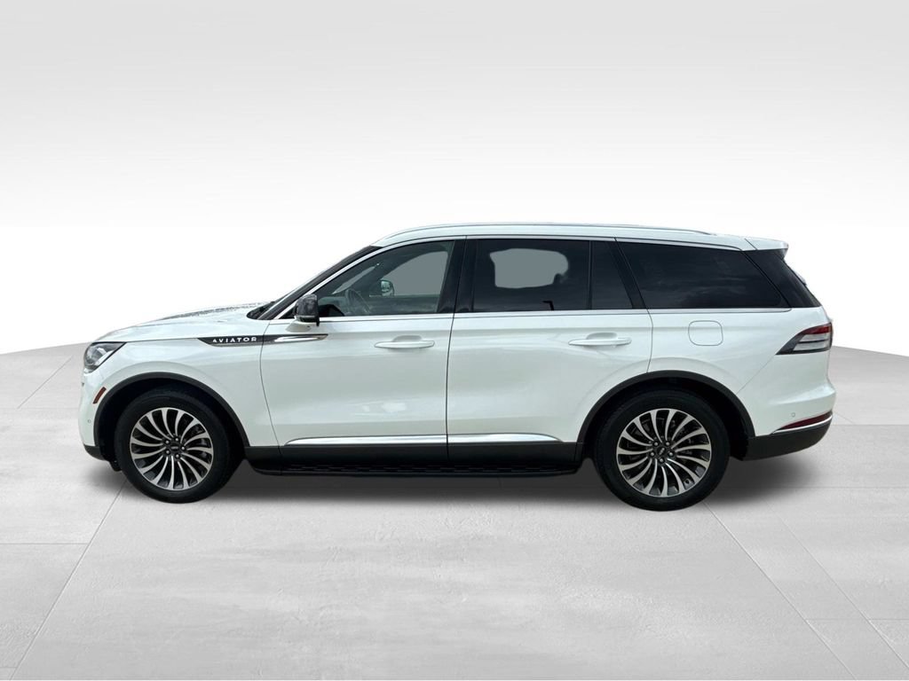 Used 2022 Lincoln Aviator Reserve w/ Equipment Group 201A AWD/4WD image 6