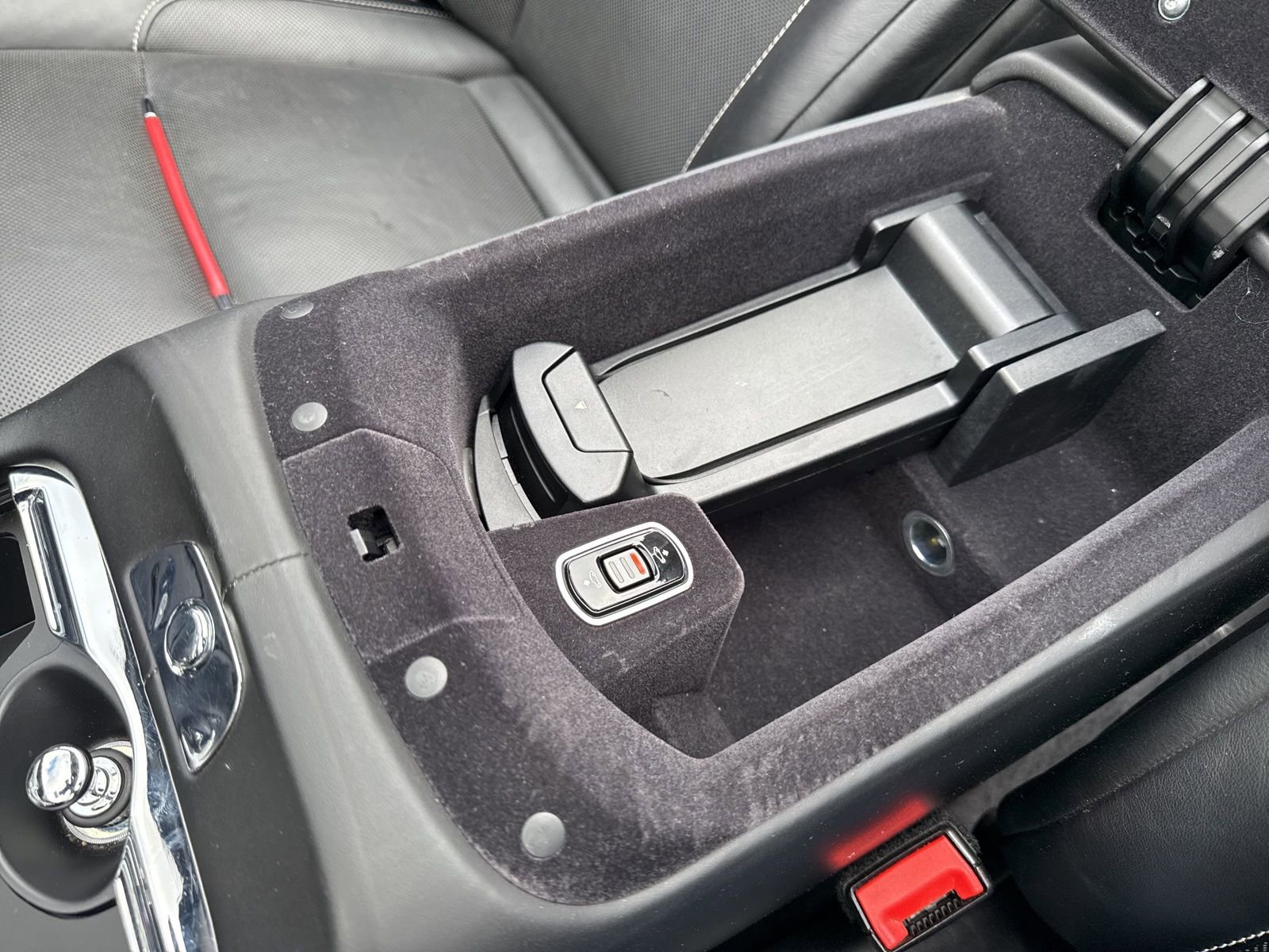 Used 2018 Rolls-Royce Dawn image 55