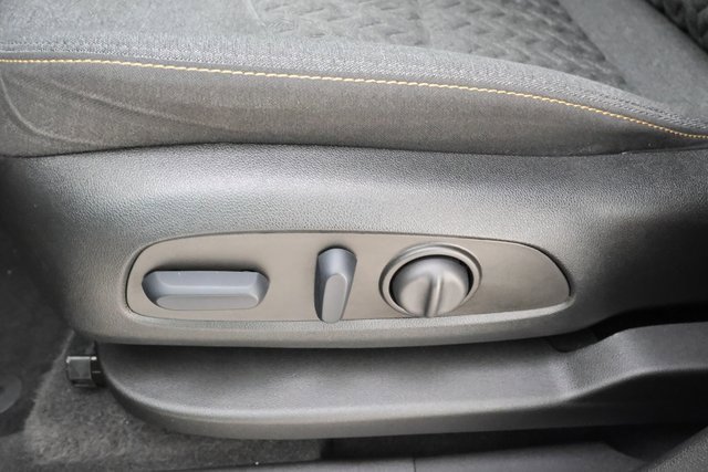 Used 2023 Chevrolet Equinox LT image 9