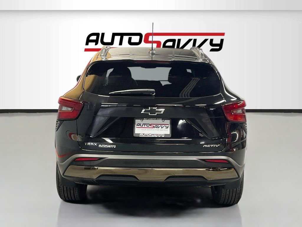 Used 2025 Chevrolet Trax ACTIV w/ Driver Confidence Package FWD image 6