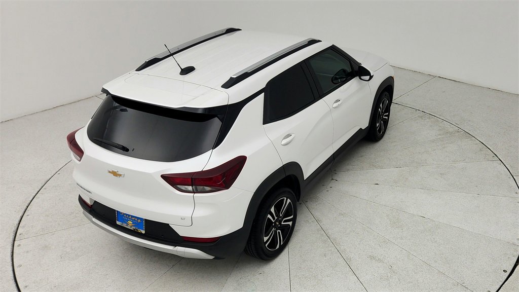 Certified 2024 Chevrolet TrailBlazer LT w/ Driver Confidence Package image 39