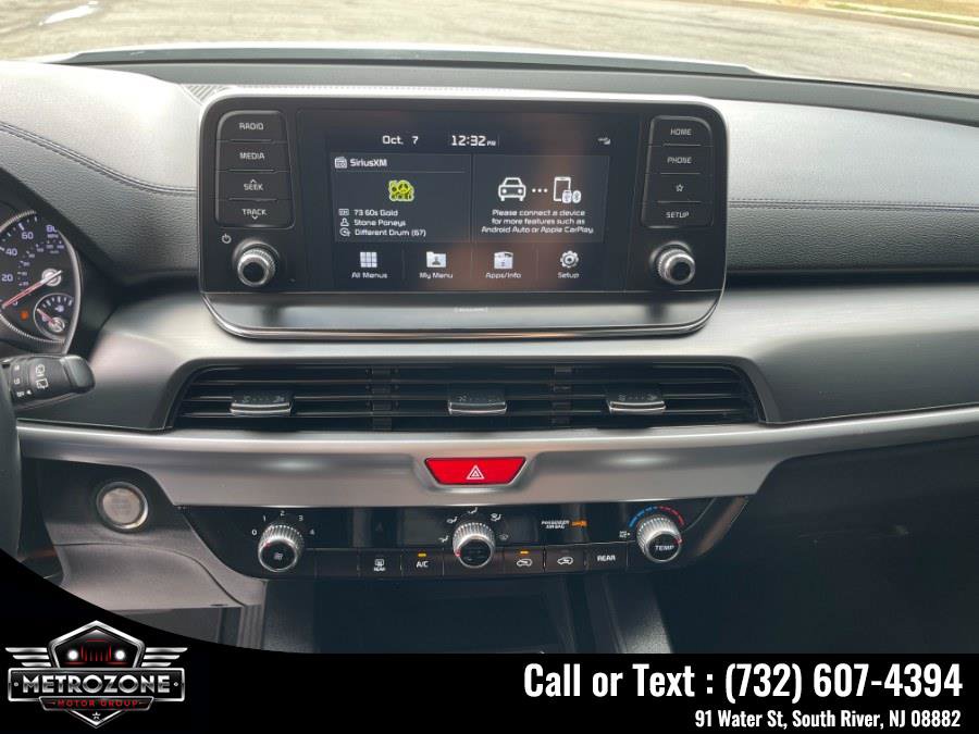 Used 2021 Kia Telluride LX AWD/4WD image 29