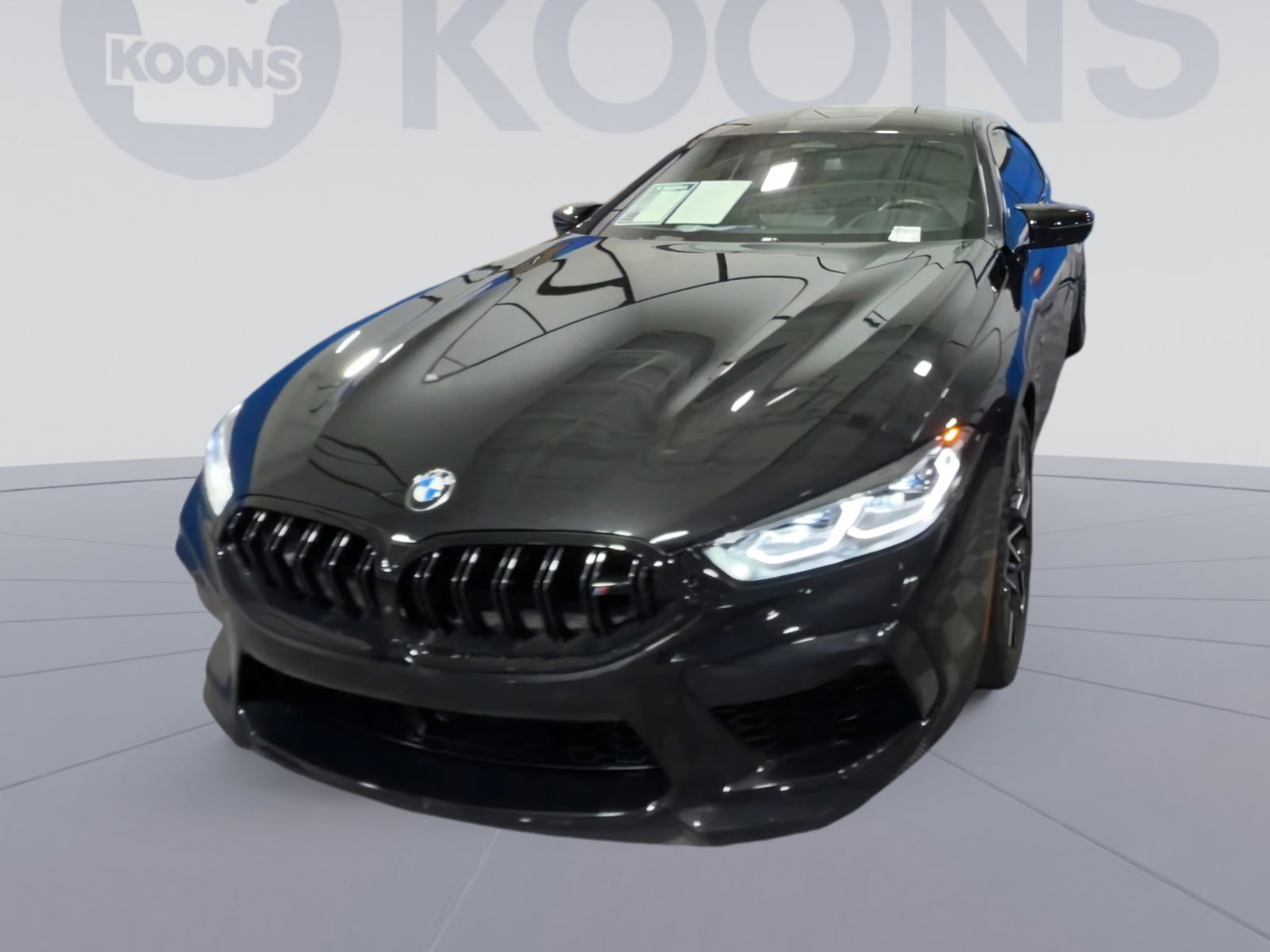 Used 2025 BMW M8 Competition image 4