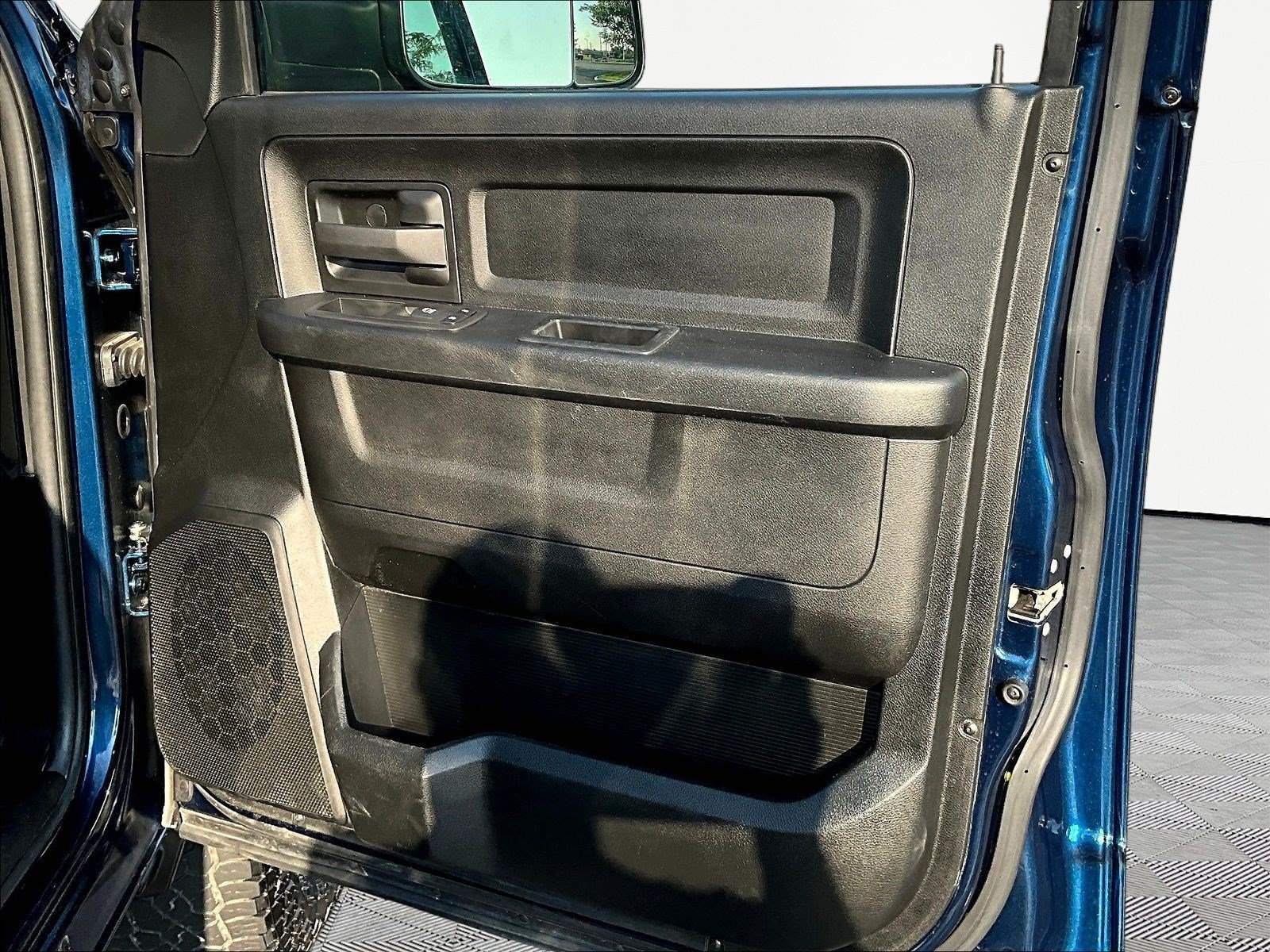 Used 2021 RAM 2500 Tradesman AWD/4WD image 28