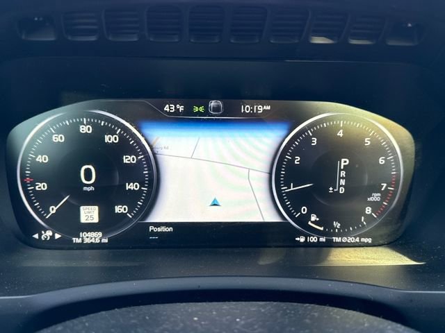 Used 2019 Volvo XC90 T5 R-Design image 18