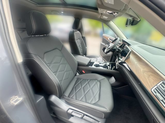 New 2026 Volkswagen Atlas SE FWD image 27