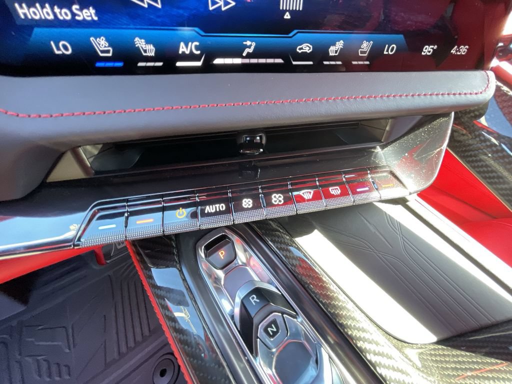 Used 2026 Chevrolet Corvette Z06 RWD image 33