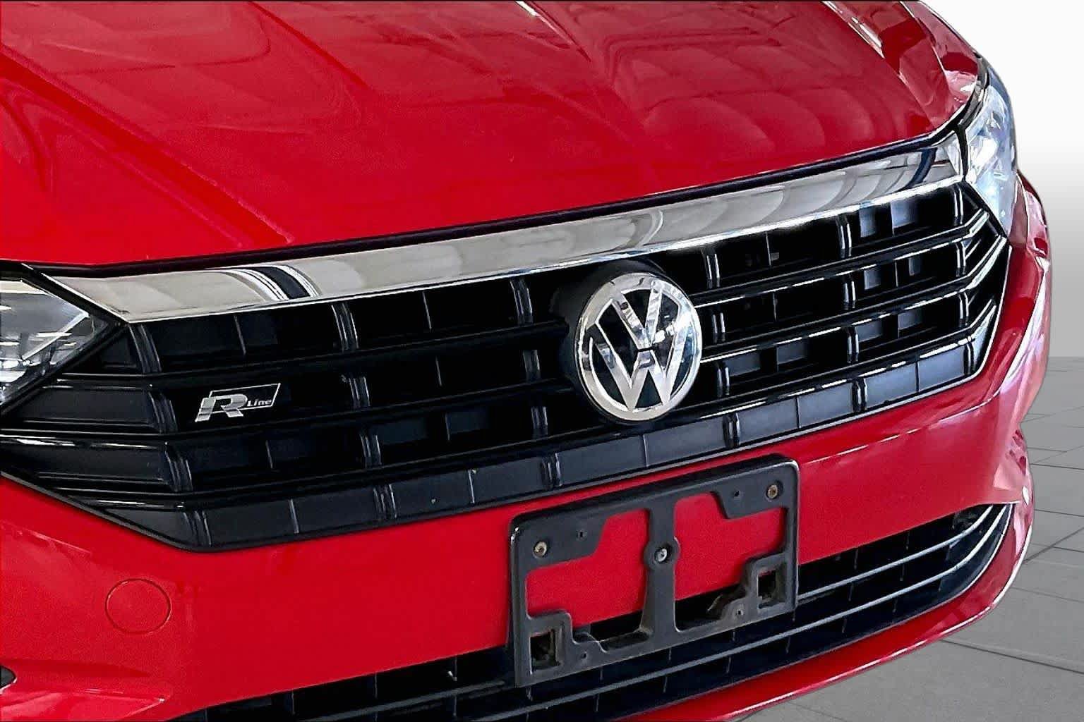 Used 2019 Volkswagen Jetta R-Line FWD image 28