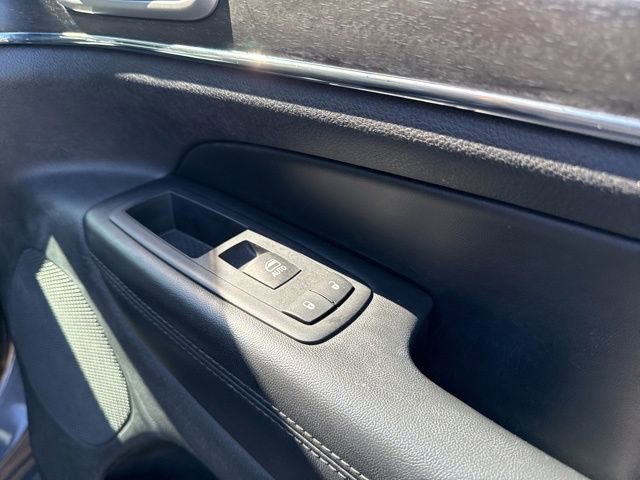 Used 2018 Jeep Grand Cherokee Limited image 56