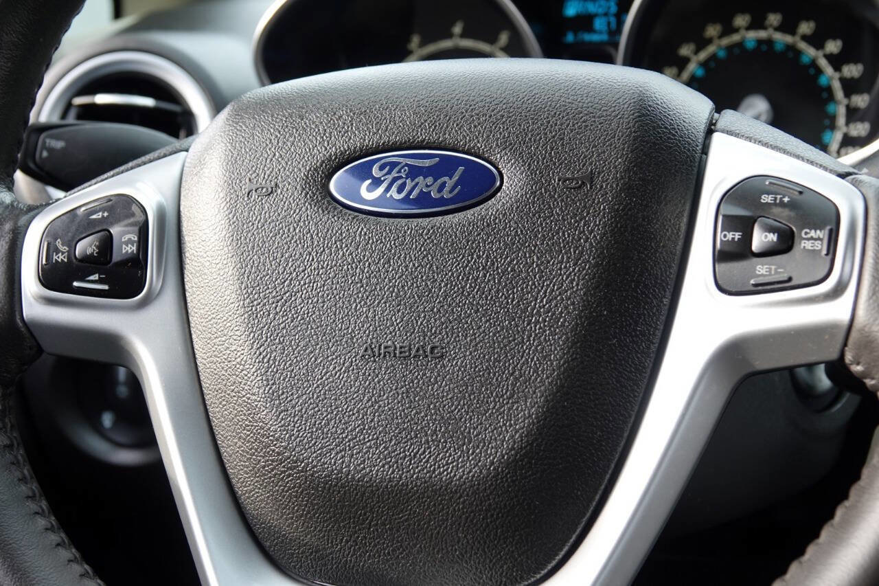 Used 2014 Ford Fiesta SE w/ Equipment Group 201A FWD image 67