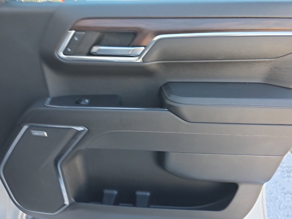 Used 2022 GMC Sierra 1500 SLT w/ SLT Premium Plus Package image 22