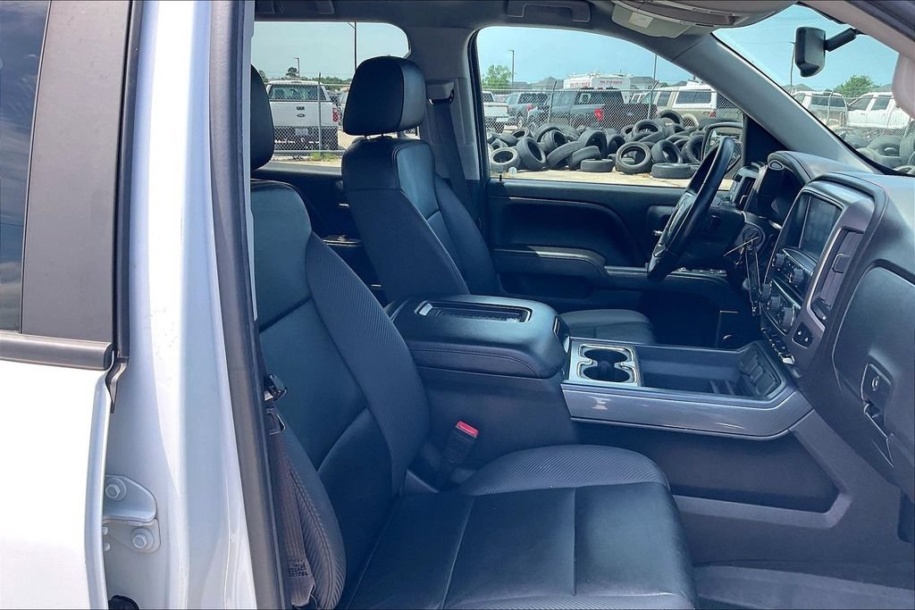 Used 2017 GMC Sierra 1500 SLT w/ All Terrain X Package AWD/4WD image 30
