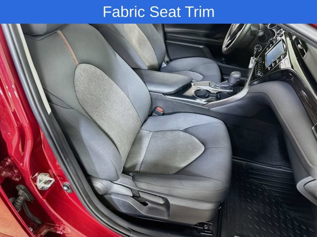 Used 2020 Toyota Camry LE FWD image 13