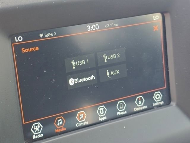 Used 2019 Jeep Compass Latitude AWD/4WD image 9