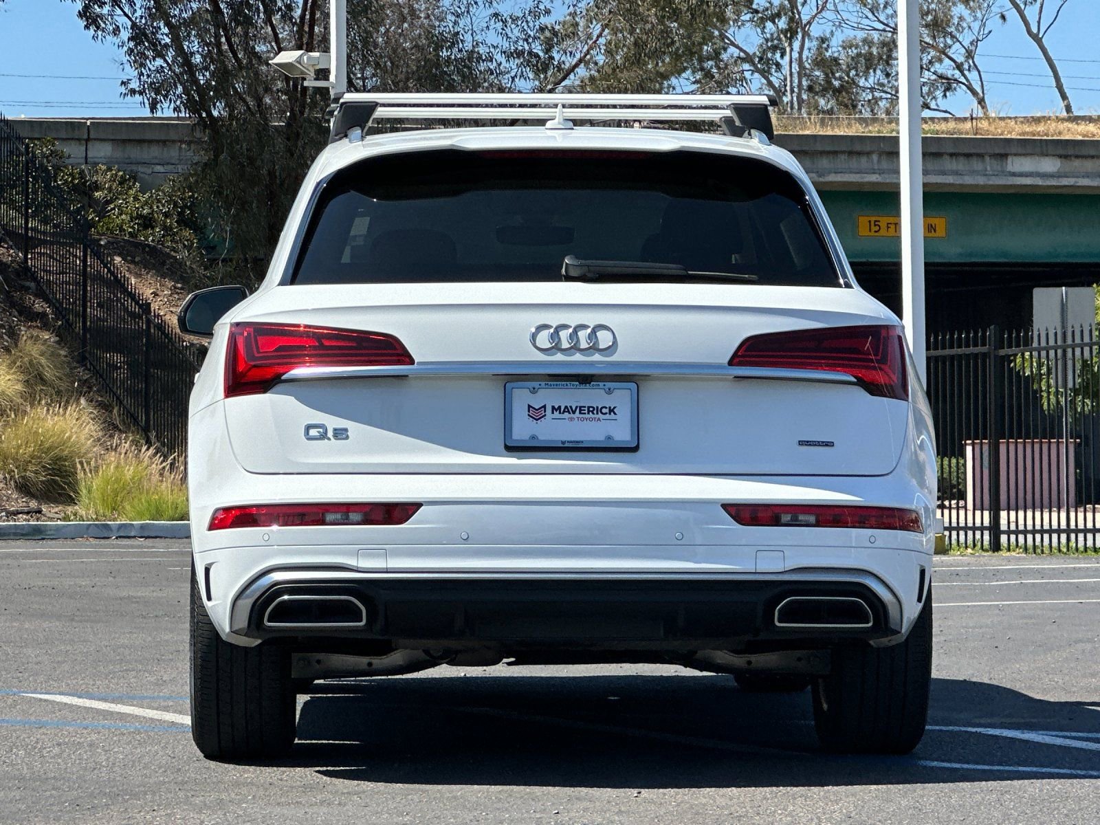 Used 2023 Audi Q5 2.0T Premium w/ Convenience Package AWD/4WD image 4