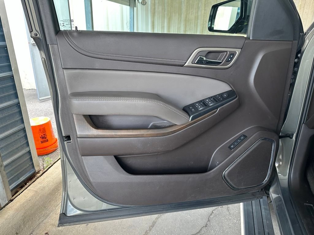 Used 2018 GMC Yukon Denali w/ Enhanced Security Package AWD/4WD image 11