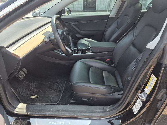 Used 2019 Tesla Model 3 Mid Range RWD image 10