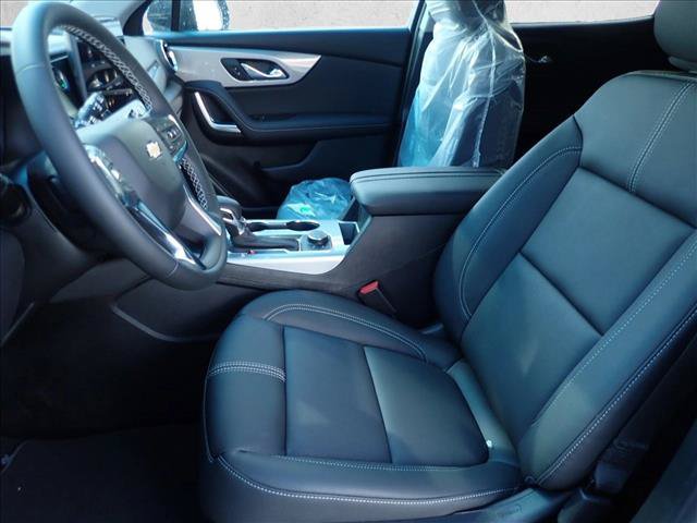 New 2026 Chevrolet Blazer LT w/ Midnight/Sport Edition AWD/4WD image 12