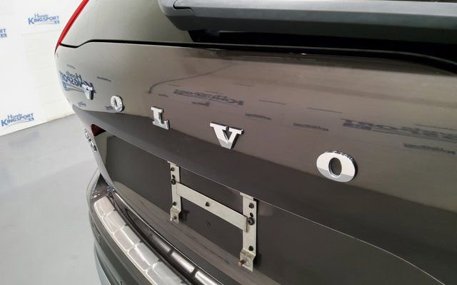 Used 2022 Volvo XC60 B5 Inscription w/ Advanced Package image 38