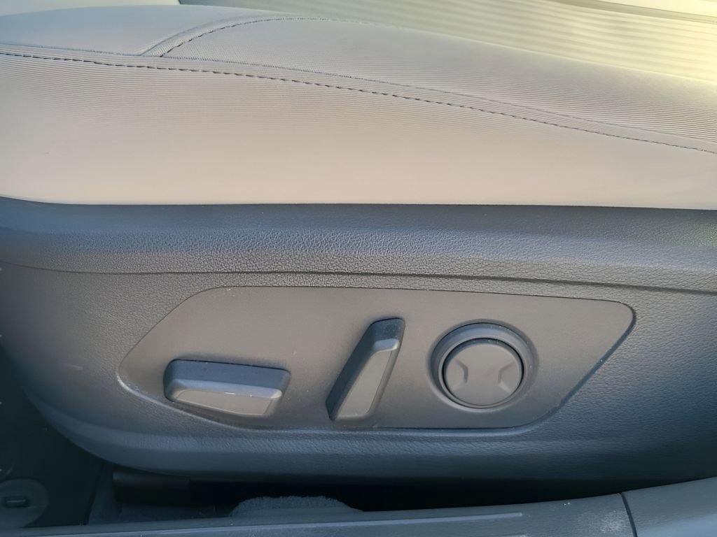 Used 2022 Hyundai Sonata SEL w/ Cargo Package image 27