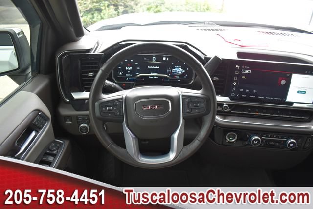 Used 2022 GMC Sierra 1500 SLT w/ X31 Off-Road Package AWD/4WD image 27