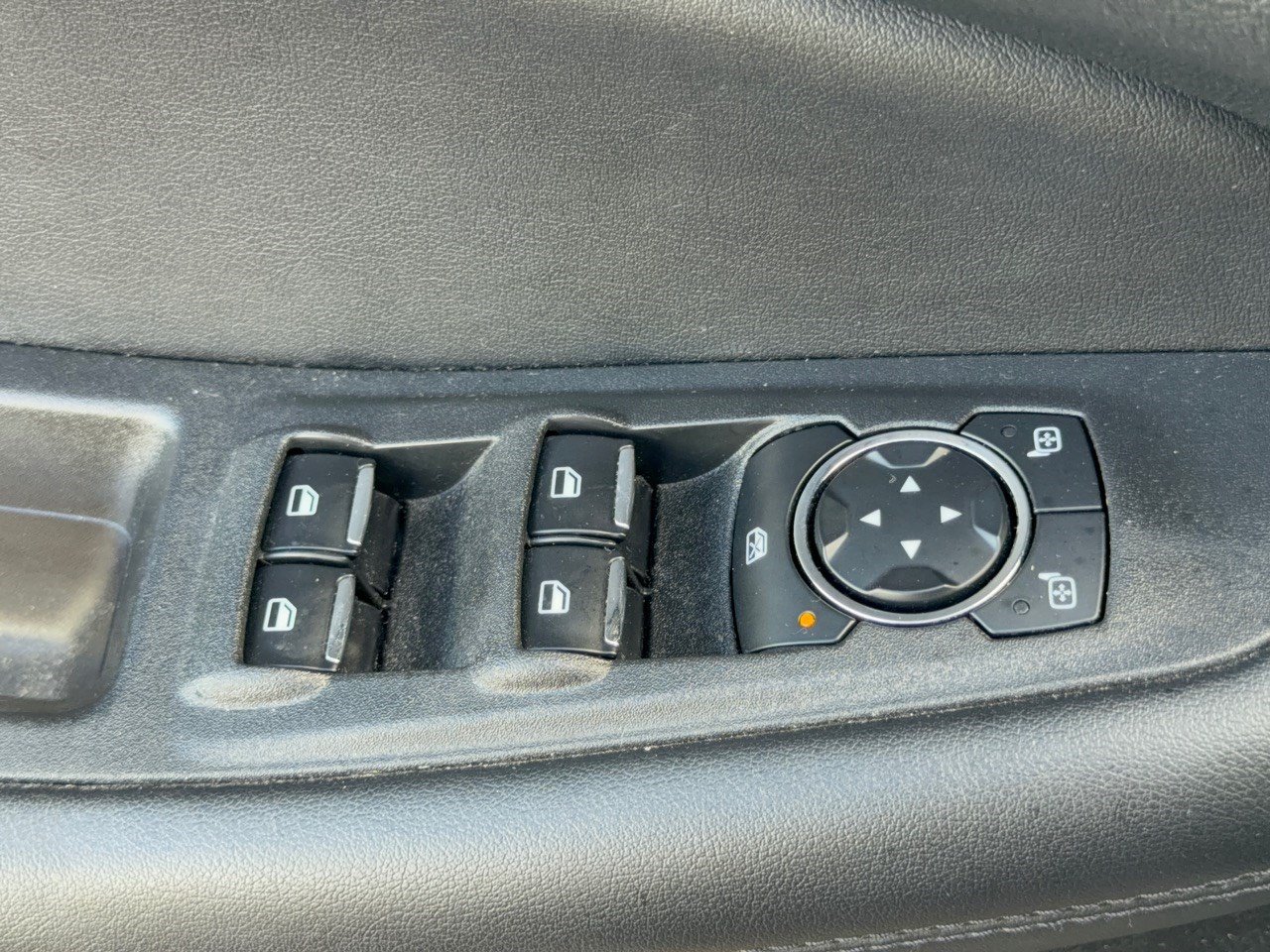 Used 2024 Ford Edge SEL w/ Convenience Package AWD/4WD image 15
