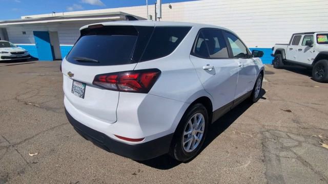 Certified 2022 Chevrolet Equinox LS w/ LS Convenience Package FWD image 8