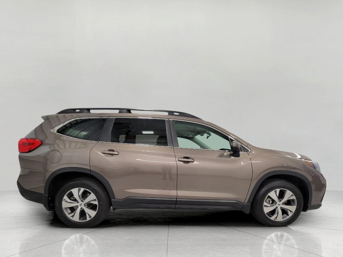 Used 2021 Subaru Ascent Premium w/ Convenience Package AWD/4WD image 12