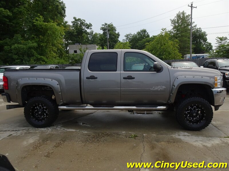 Used 2013 Chevrolet Silverado 2500 LT w/ Interior Plus Package AWD/4WD image 5