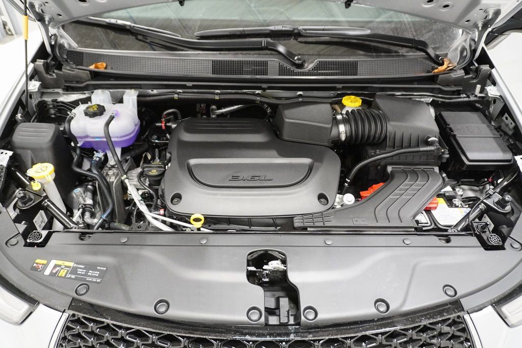 New 2026 Chrysler Pacifica Limited image 9