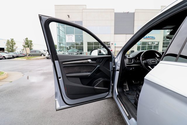 Used 2018 Audi SQ5 Prestige w/ Prestige Package image 35