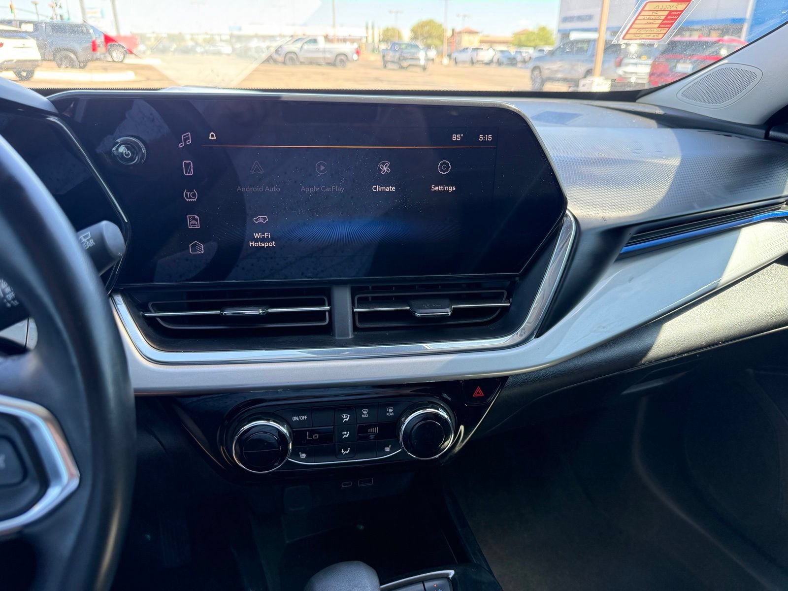Used 2024 Chevrolet Trax LT w/ Driver Confidence Package FWD image 21