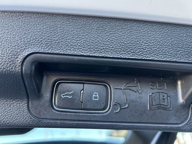 Used 2023 Ford Explorer XLT w/ Equipment Group 202A image 26