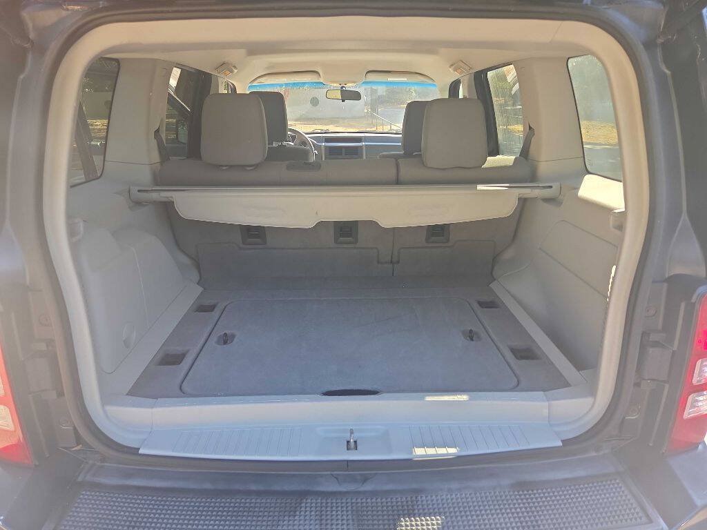 Used 2008 Jeep Liberty Sport w/ Popular Equipment Group AWD/4WD image 25