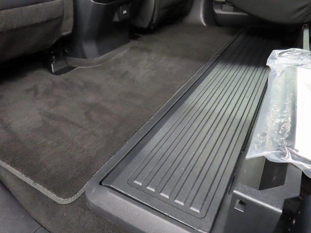 Used 2025 Ford F250 Platinum AWD/4WD image 72