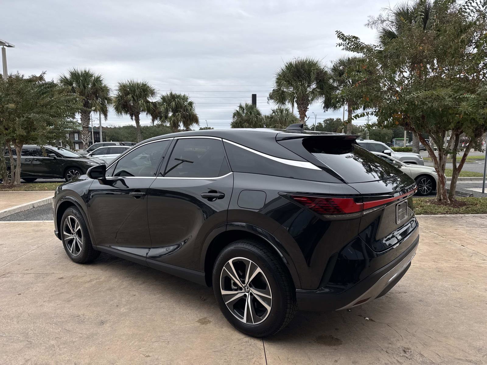 Certified 2024 Lexus RX 350 FWD image 5