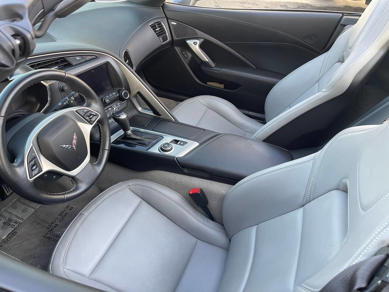 Used 2015 Chevrolet Corvette Stingray 2dr Convertible w/1LT image 24