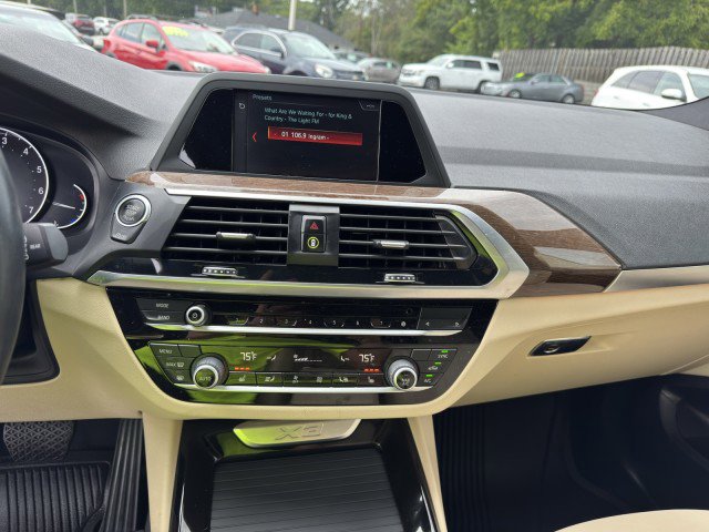Used 2019 BMW X3 xDrive30i w/ Driving Assistance Package image 13