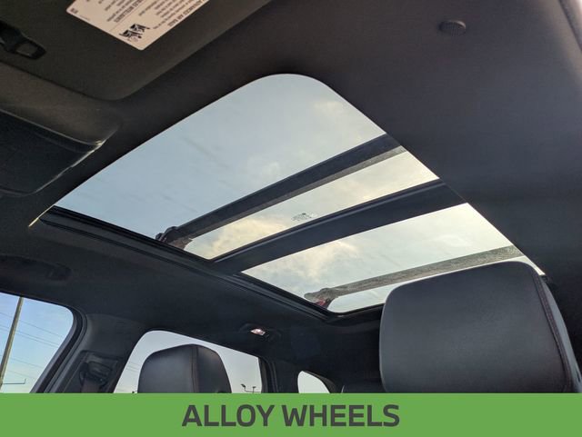 Used 2022 Chevrolet Blazer RS w/ Enhanced Convenience Package image 18