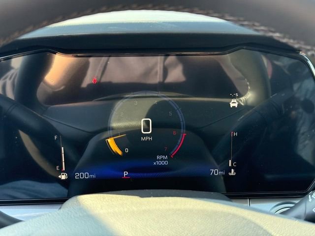 Used 2025 Chevrolet Trax LT w/ Driver Confidence Package FWD image 20