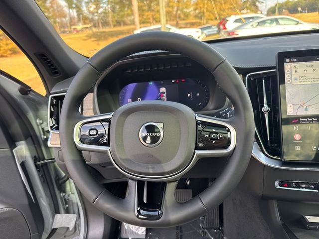 Used 2026 Volvo XC90 B5 Plus w/ Protection Package Premier image 19