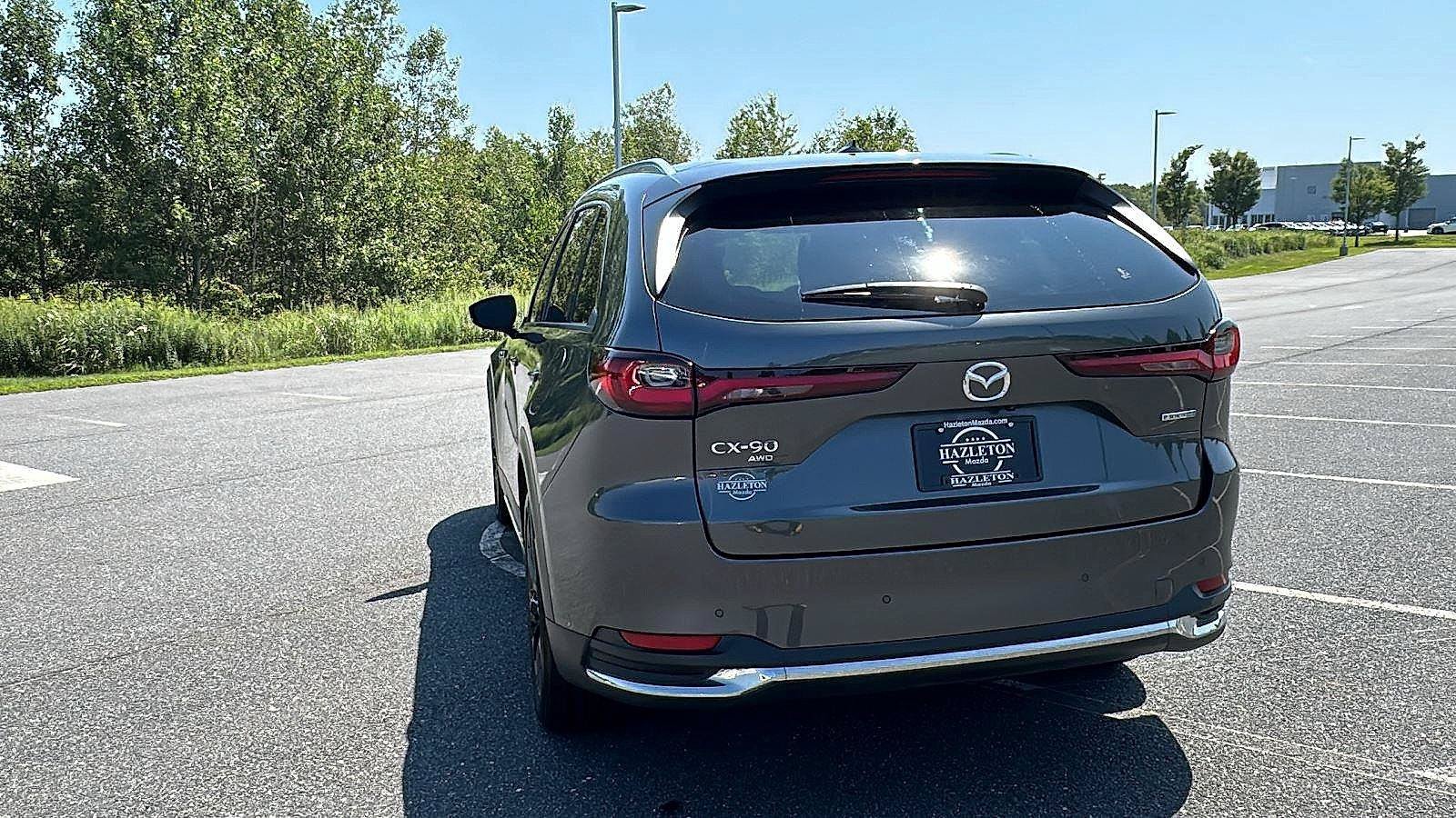 Used 2024 MAZDA CX-90 Plug-In Hybrid w/ Premium Plus AWD/4WD image 10