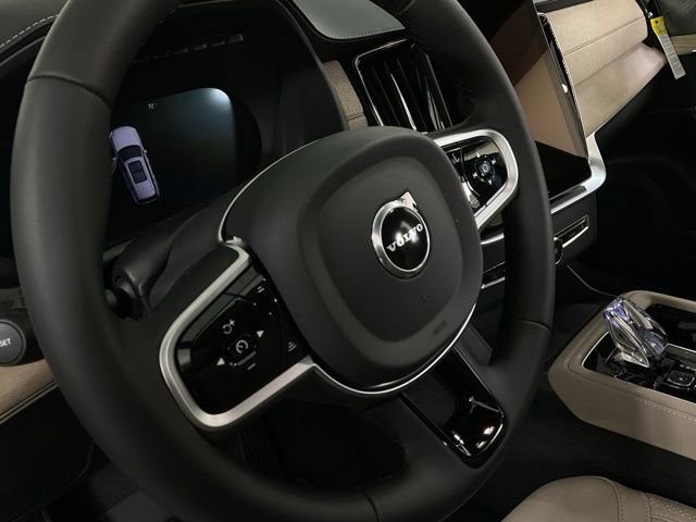 New 2026 Volvo XC90 B6 Plus image 17