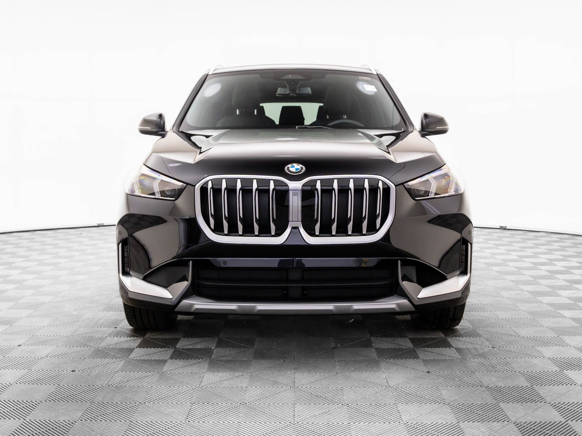 New 2026 BMW X1 xDrive28i w/ Convenience Package AWD/4WD image 9