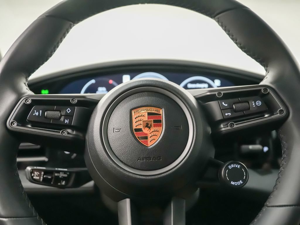 Certified 2025 Porsche Taycan image 28