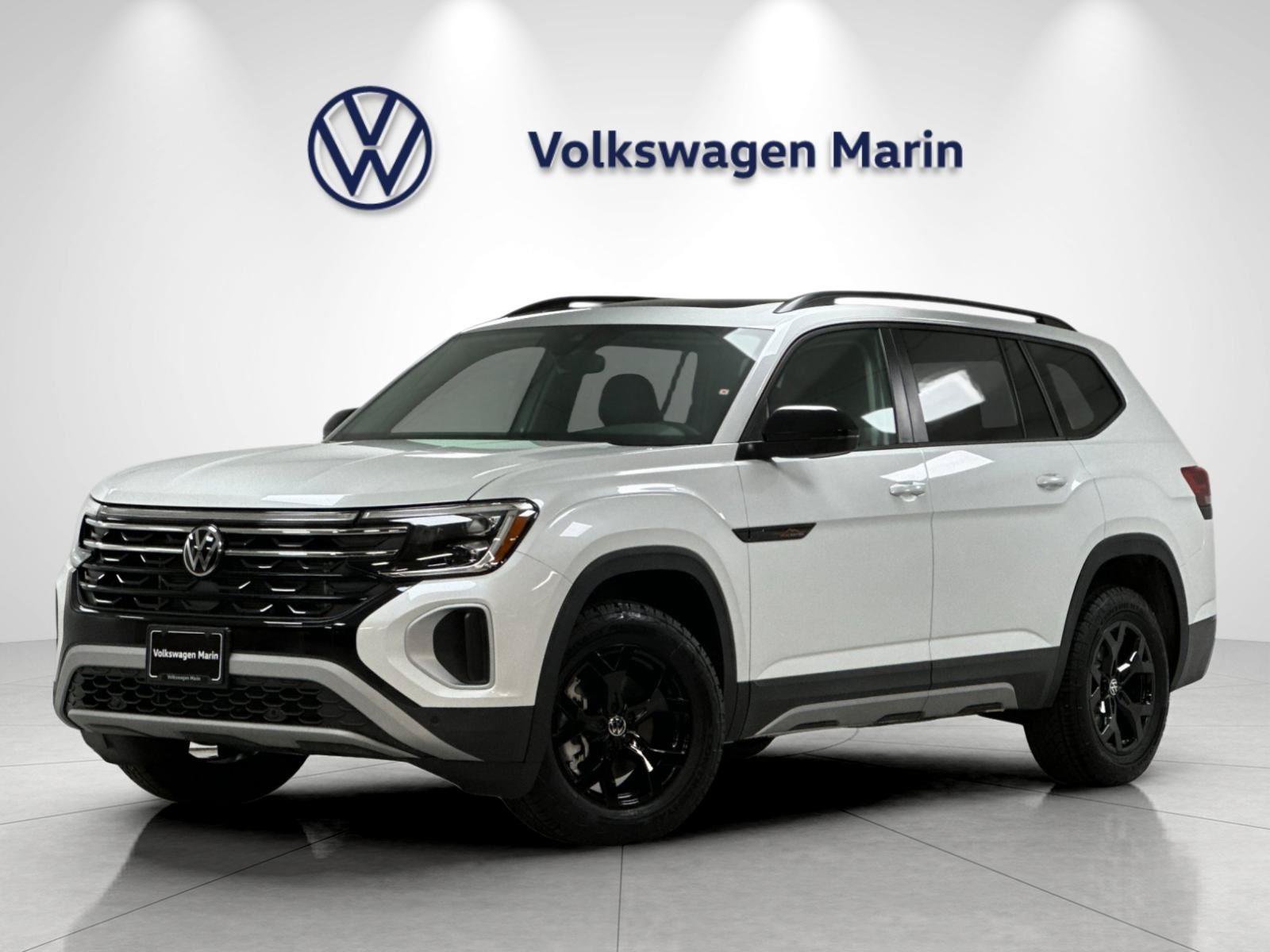 New 2026 Volkswagen Atlas Peak Edition
