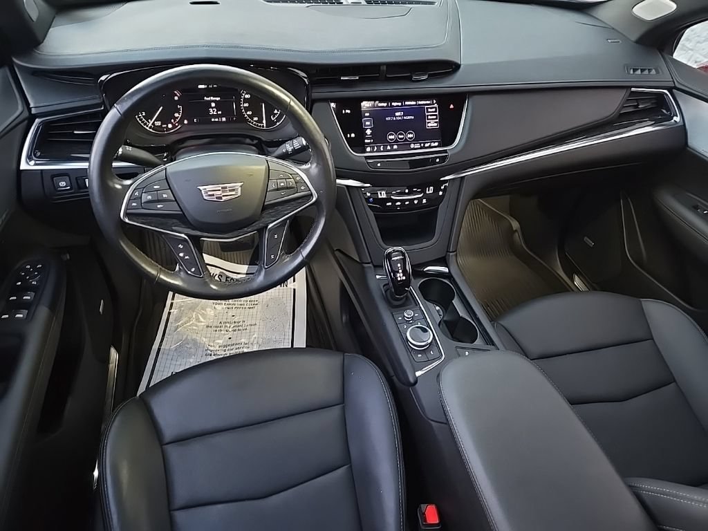 Certified 2023 Cadillac XT5 Premium Luxury AWD/4WD image 18