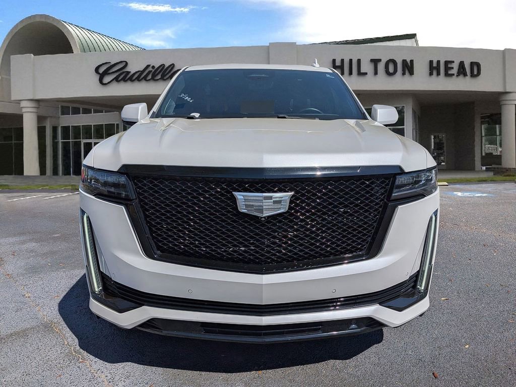 Used 2022 Cadillac Escalade ESV Sport Platinum w/ Heavy-Duty Trailer Package image 9