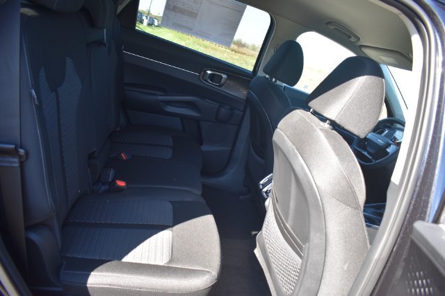 New 2026 Kia Sorento LX FWD image 14