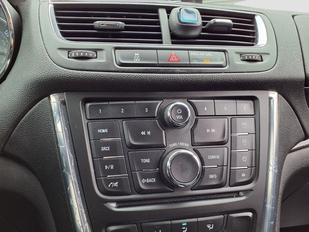 Used 2014 Buick Encore FWD image 13
